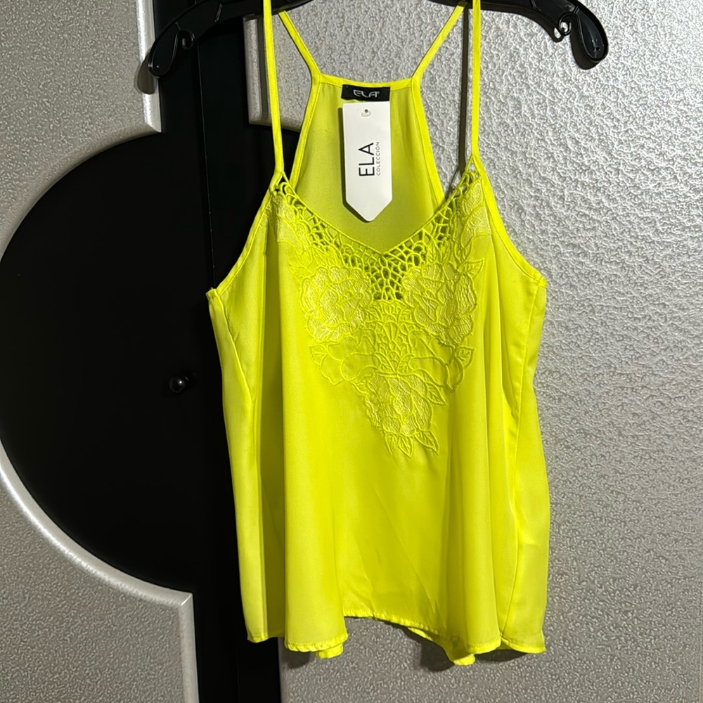 NWT Ela Coleccion Top Size L